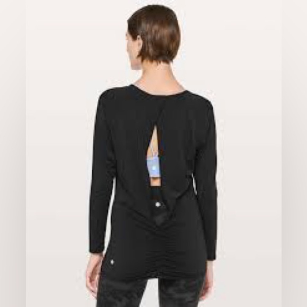 Lululemon open back long sleeve running shirt